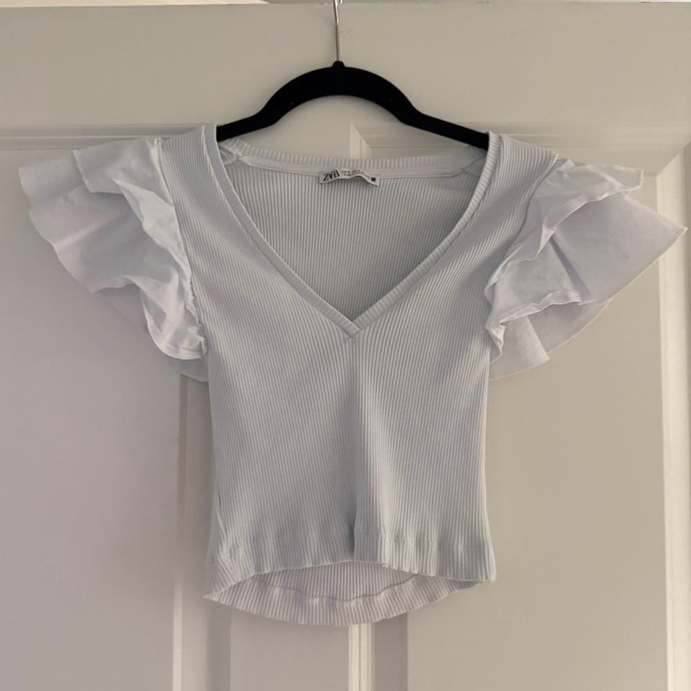 Zara White Flutter Sleeve Crop Blouse